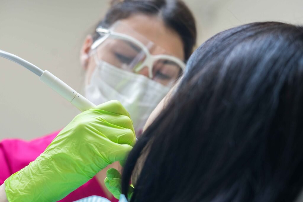 Local Surrey Dental Clinic offers personalized care, flexible appointments, and modern treatments to improve your overall dental experience.